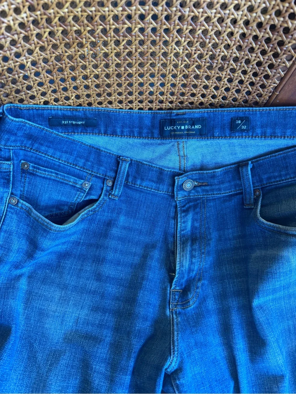 Lucky Brand Men's Medium Blue Relaxed Jeans